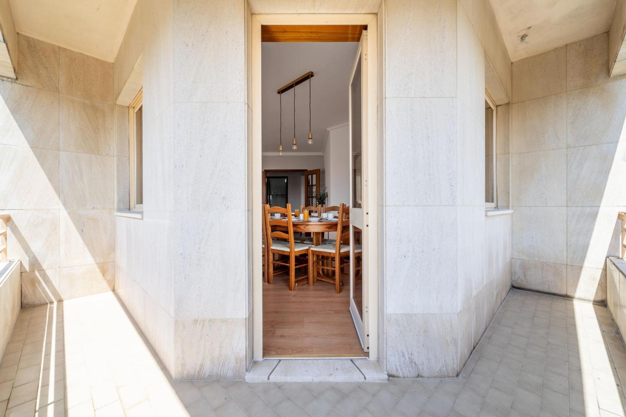 Beach Flat By House And People Viana do Castelo Buitenkant foto
